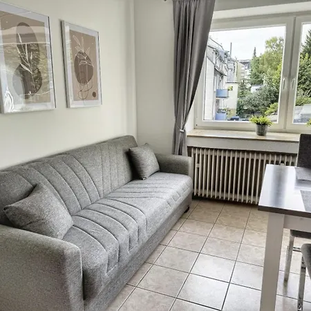 Apartment 2 Mit Balkon